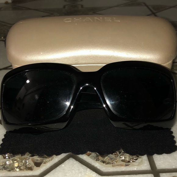 Chanel Sunglasses - Picture 1 of 7